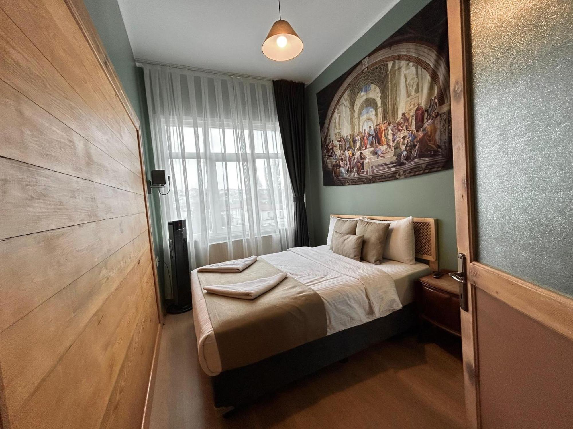 Waterfront Apartment By The Tram - Terrace With Dome & Golden Horn View In Fatih Istanbul Luaran gambar