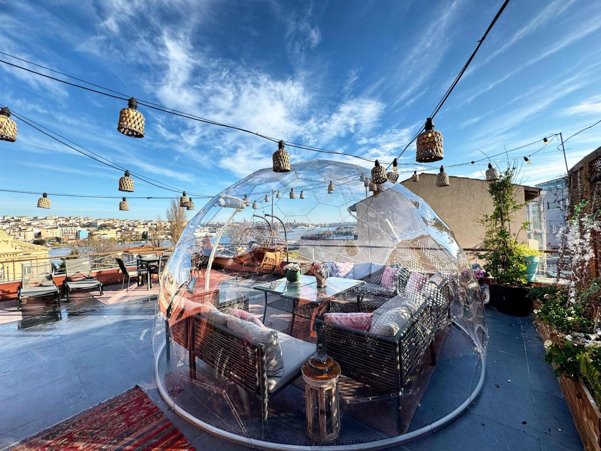 Waterfront Apartment By The Tram - Terrace With Dome & Golden Horn View In Fatih Istanbul Luaran gambar